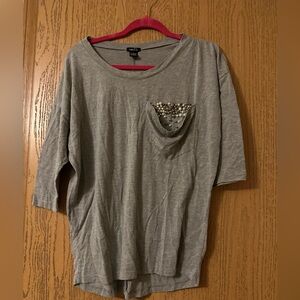 Rue 21 Gray Embellished Pocket oversized tee- Small